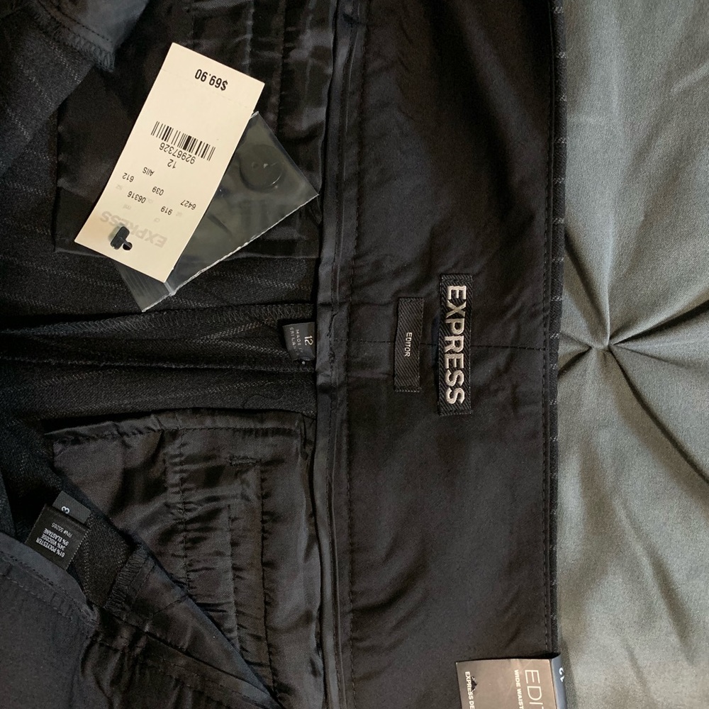 Express pants - Picture 3 of 3